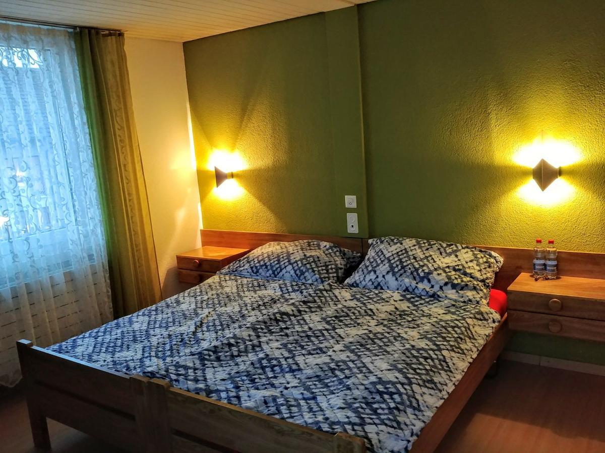 סארגאנס Hotel Deja Vu מראה חיצוני תמונה