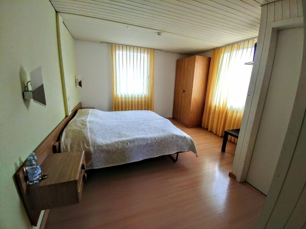 סארגאנס Hotel Deja Vu מראה חיצוני תמונה